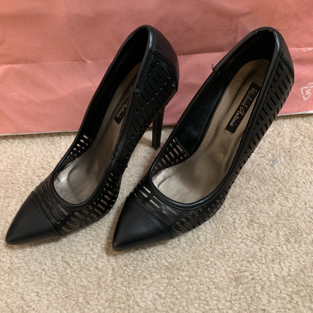 EUC—Black stilettos, size 7
